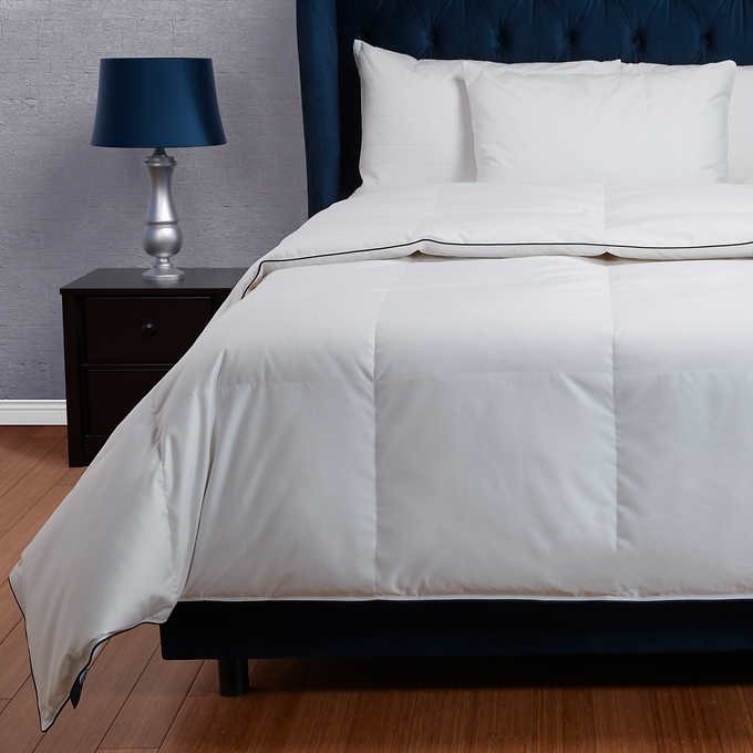 Image of Hungarian White Goose Down 680TC Year-Round Comforter Queen