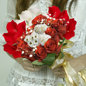 Image of ID 687577869 392 Flowers Wedding Combo