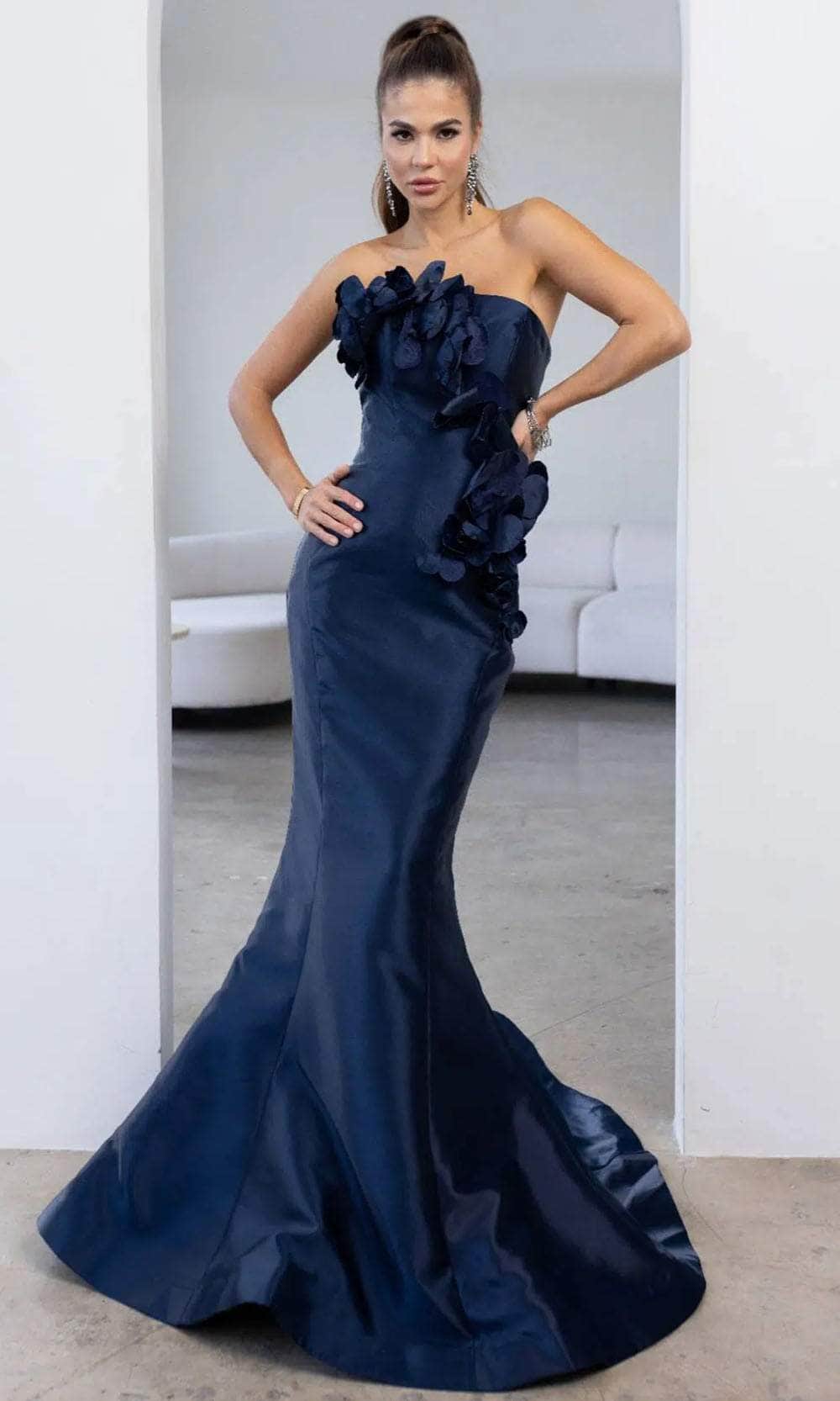 Image of Terani Couture 241E2512 - Strapless Trumpet Prom Dress